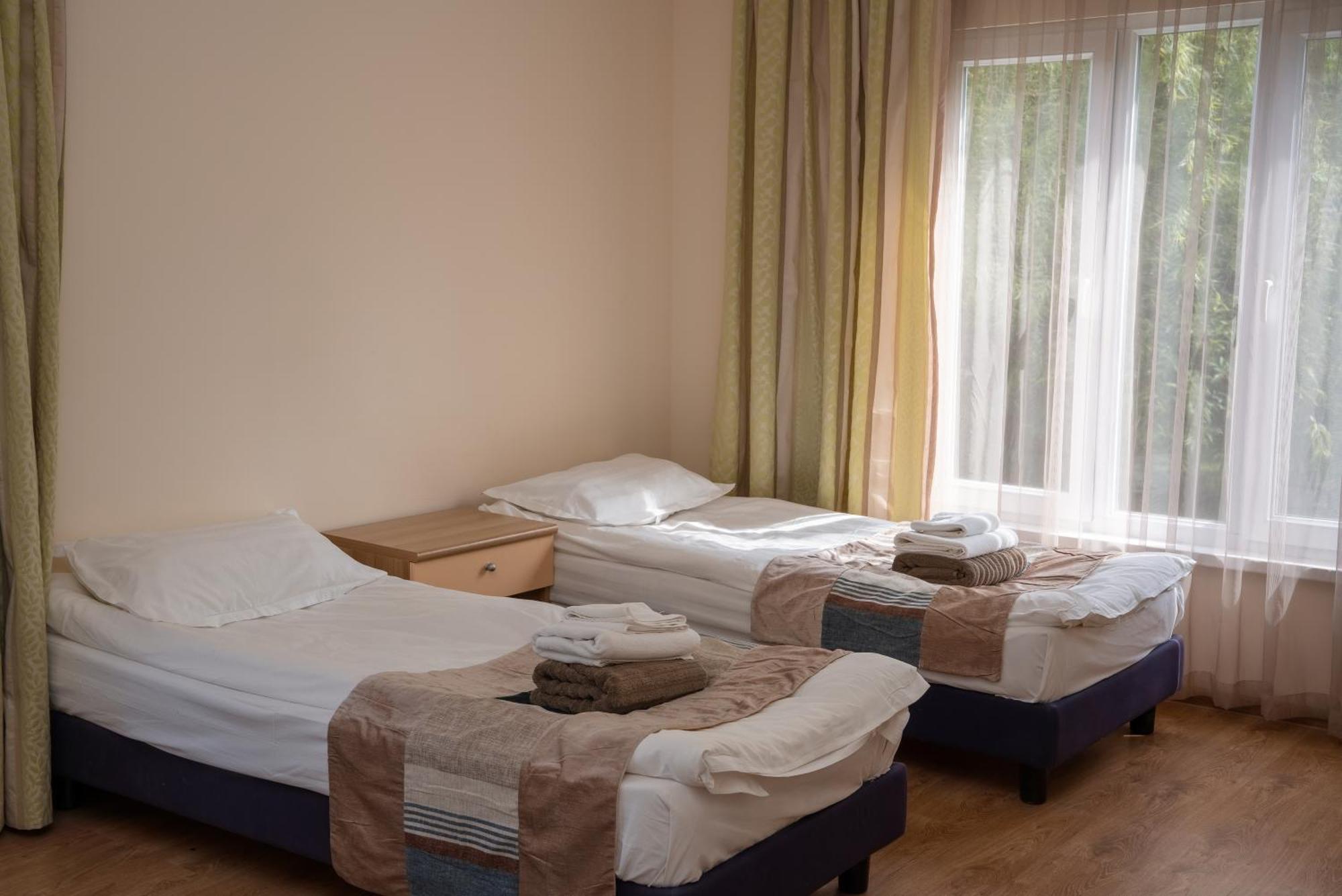 Talisman Village Hotel Bosteri Esterno foto