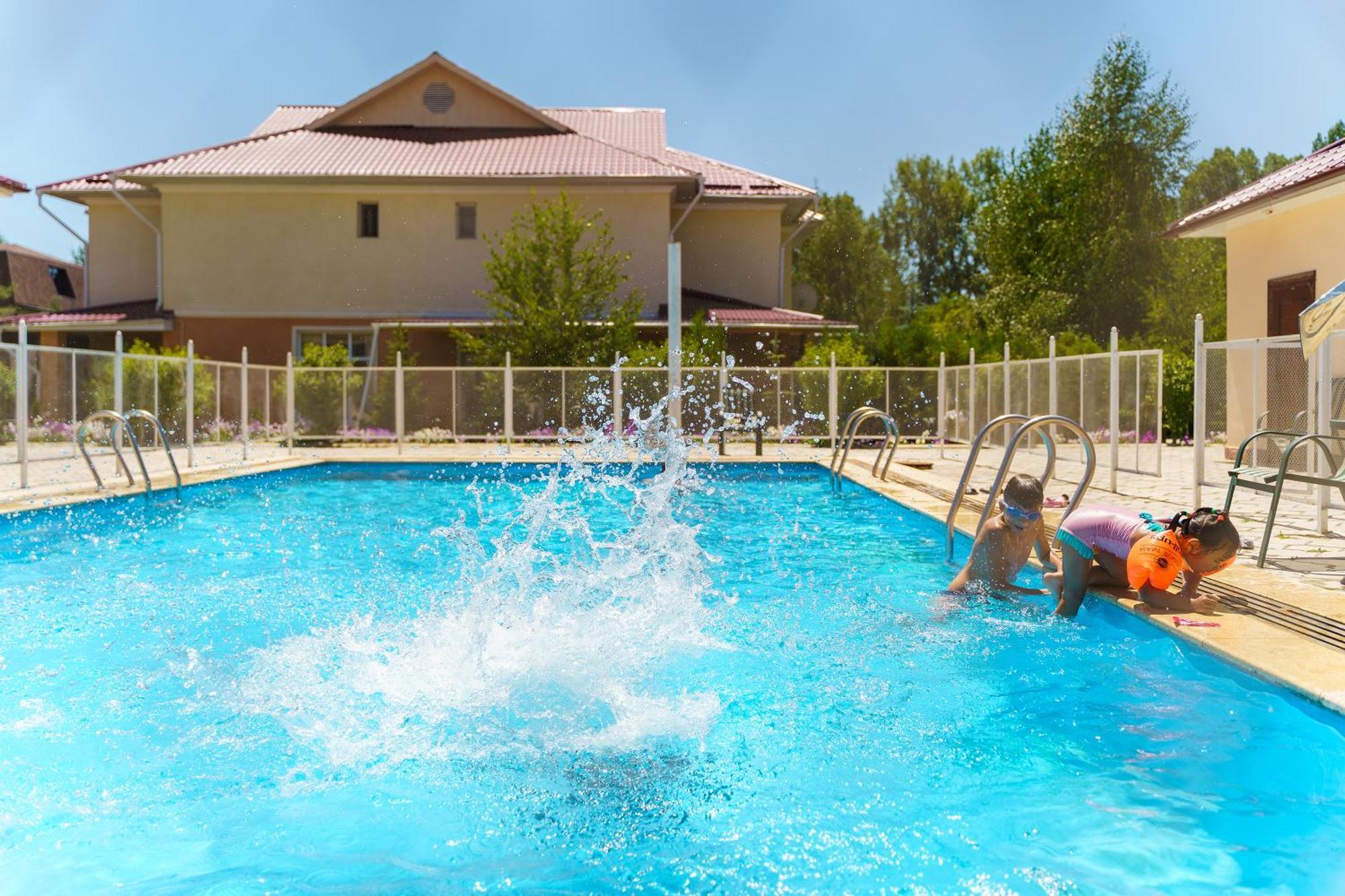 Talisman Village Hotel Bosteri Esterno foto