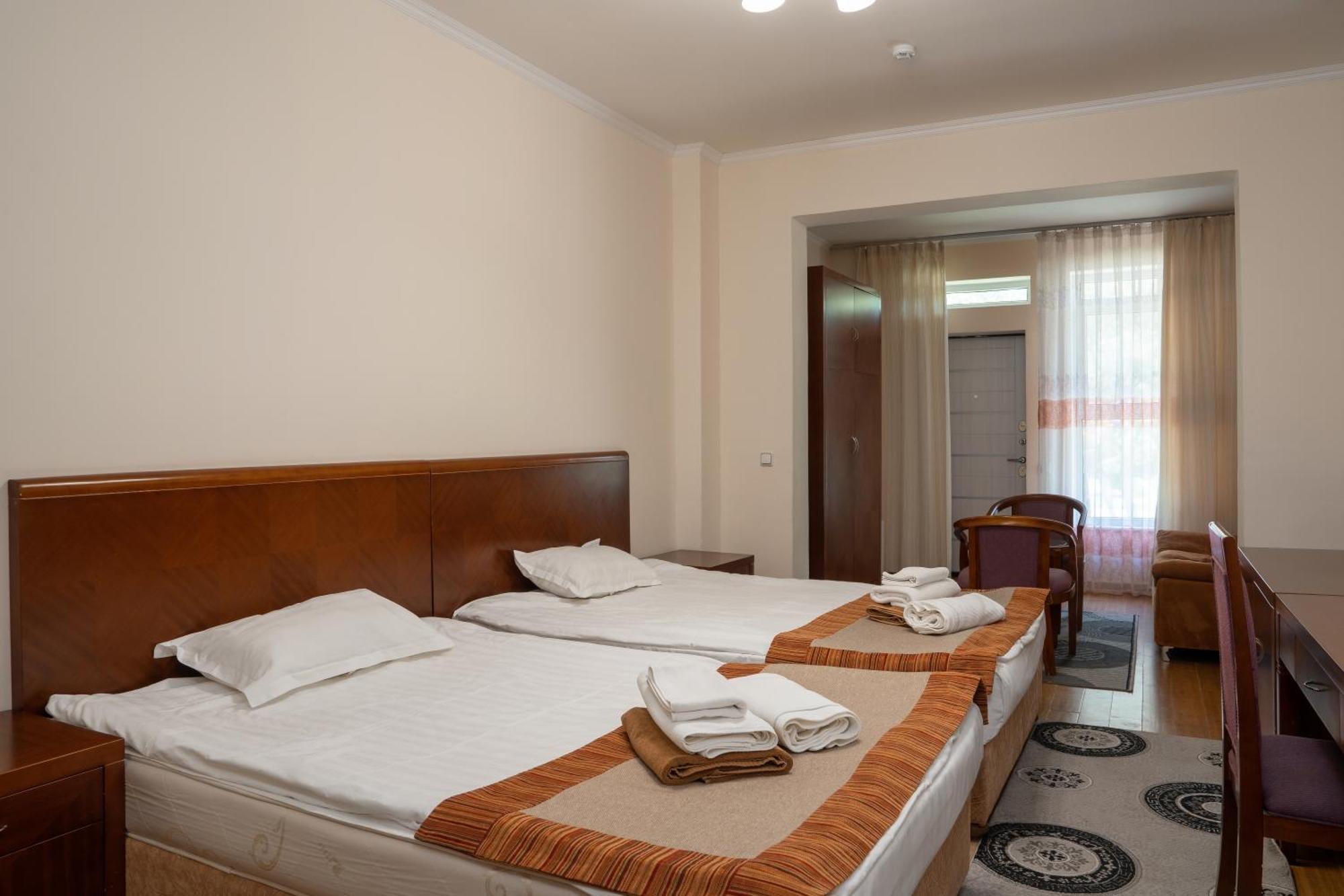 Talisman Village Hotel Bosteri Esterno foto