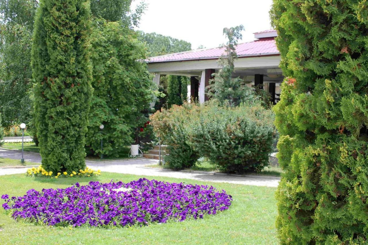 Talisman Village Hotel Bosteri Esterno foto